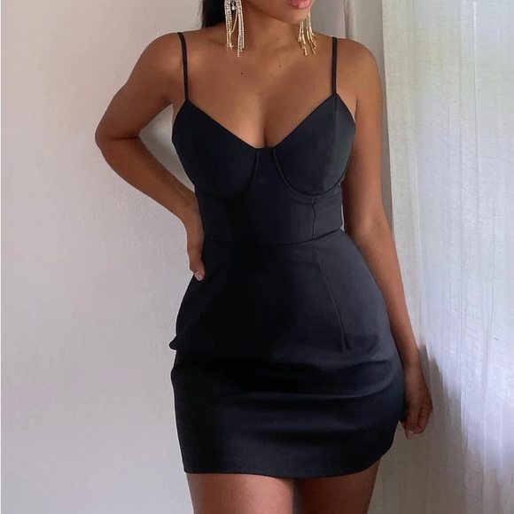 Princess Polly Dresses & Skirts - Princess Polly Novella Mini Dress Black NWOT